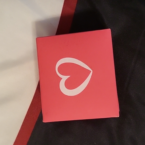 COPY - Real diamond ring ,  10k gold - Picture 7 of 9